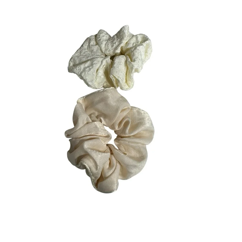 NEW hair ties accessories women girls all hair types lot of 2 WHITE CREAM